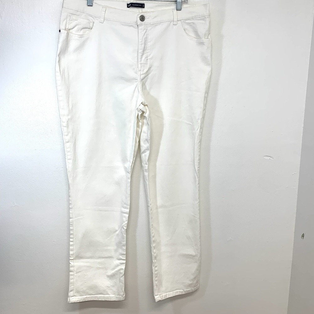 Lee Classic‎ Fit White Jeans Woman 18 Straight Leg Pockets Stretch Casual Travel
